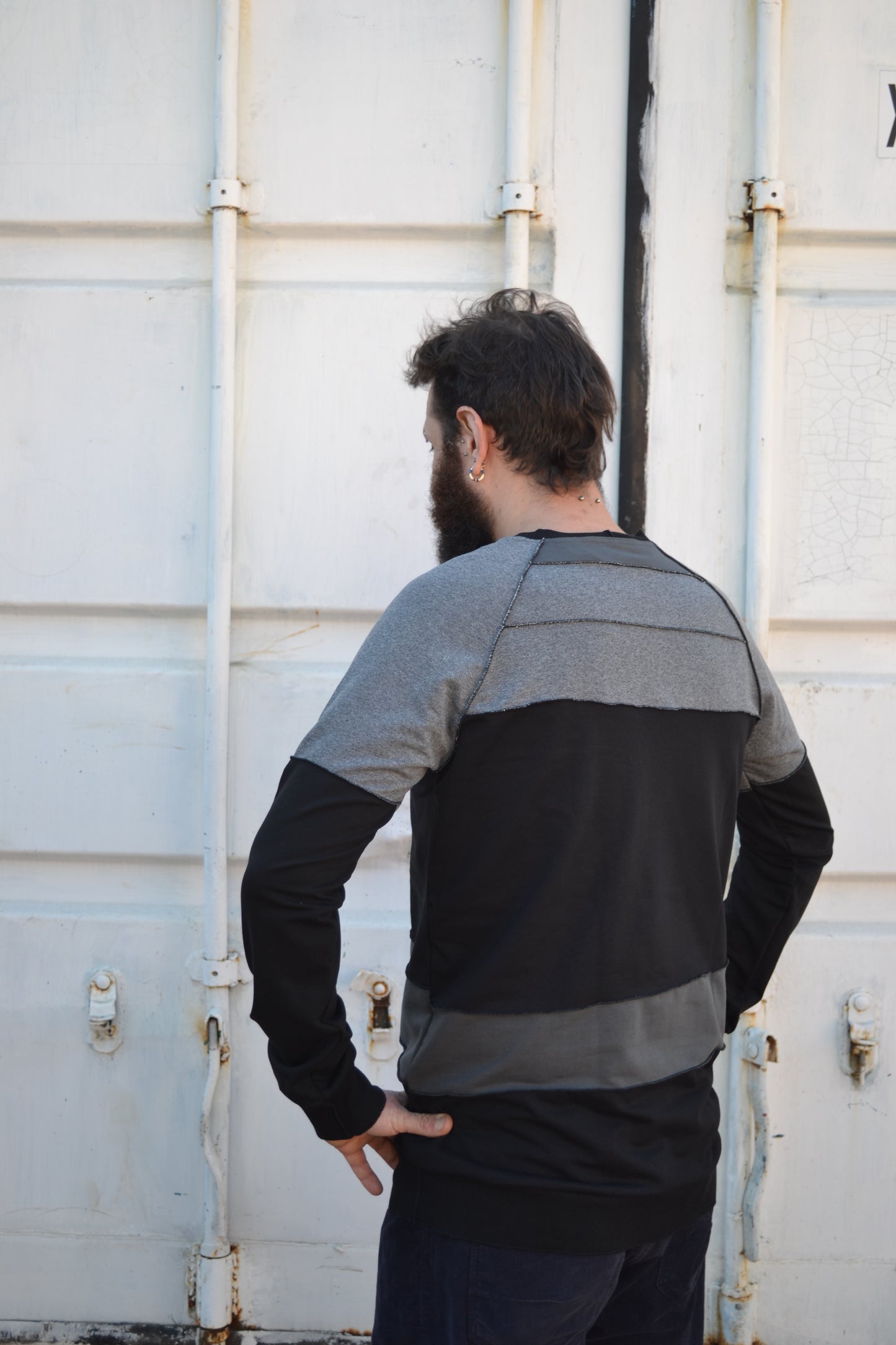 Felpa leggera Gabriele Patchwork nero e militare
