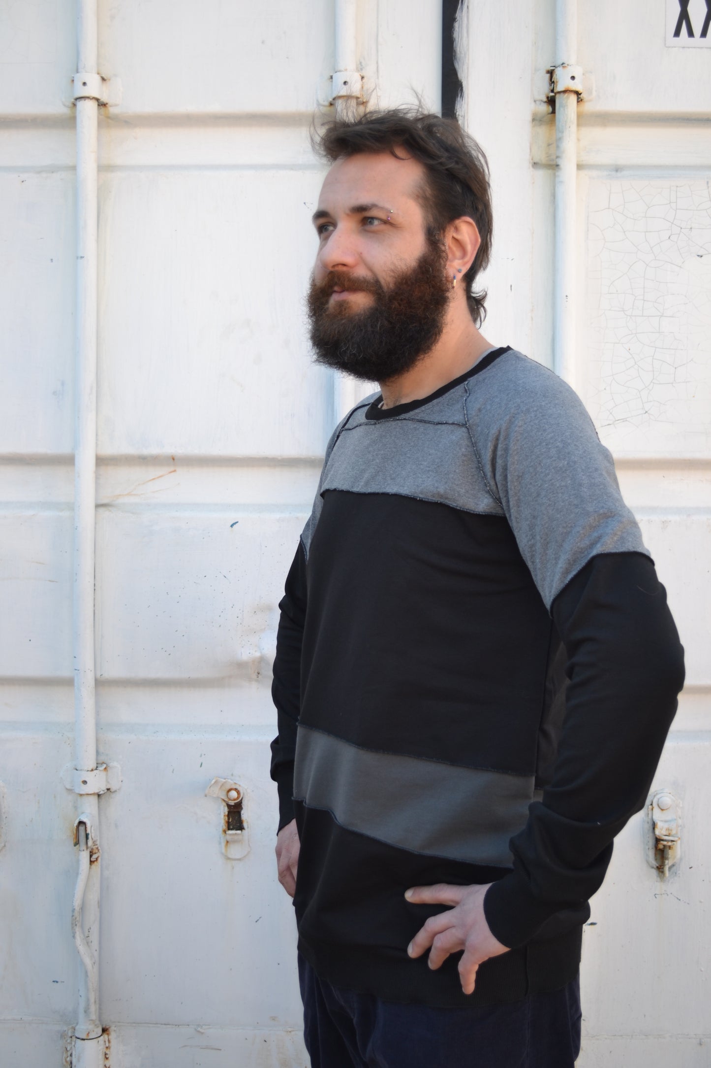 Felpa leggera Gabriele Patchwork nero e militare